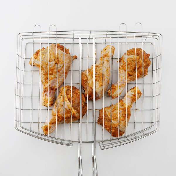 Голень цыпленка-бройлера с печёным лучком, 700 г