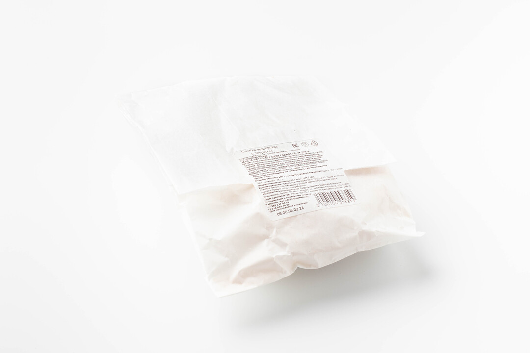 

Слойка венгерская с творогом 80 г