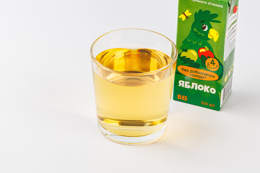 

Сок детский яблочный прямого отжима 200 мл