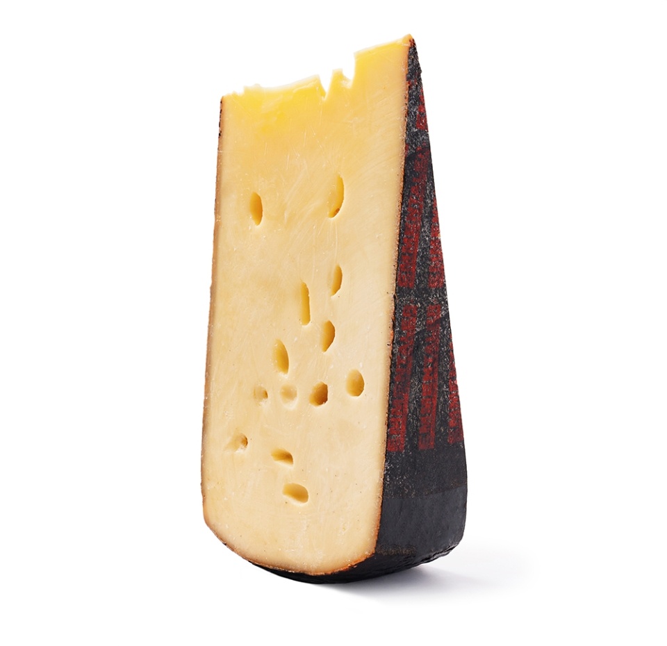 

Сыр Margot Fromages Эмменталер 45% БЗМЖ весовой