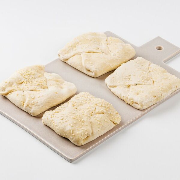 Слойки с сыром и шпинатом замороженная, 480г