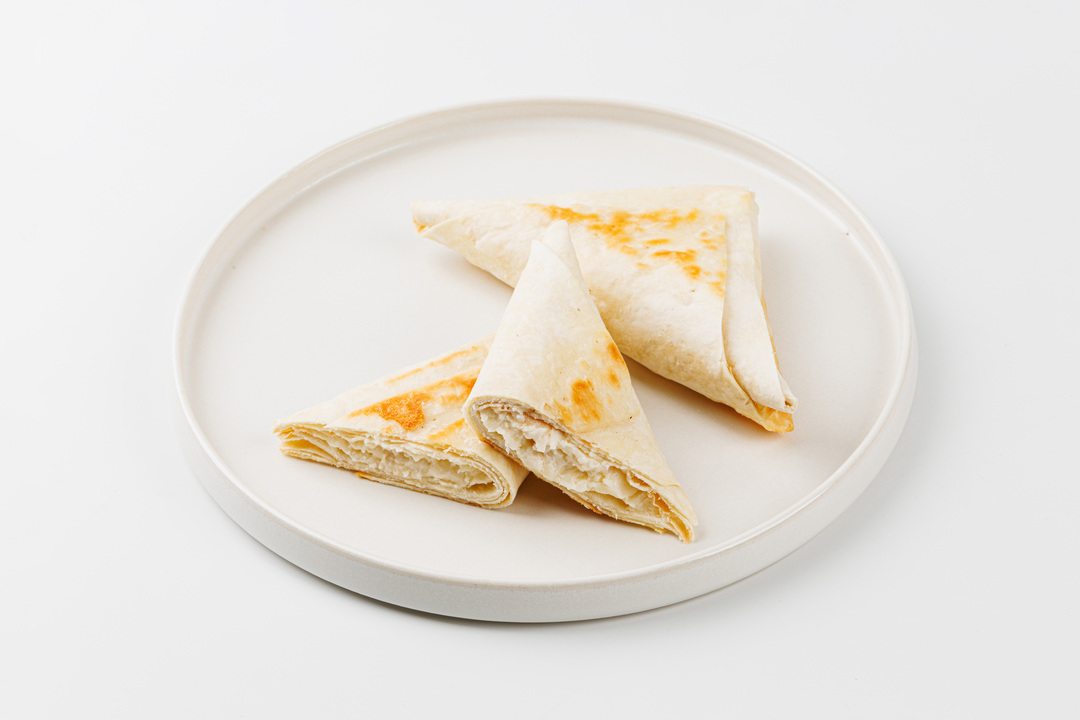 

Конвертики Вкусвилл с подкопченой курицей и сыром, 140г