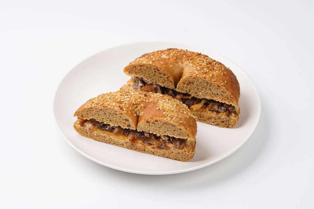 

Бейгл ВкусВилл с томленой говядиной 190 г