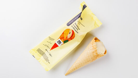 Пломбир ВкусВилл с манго и яблоком в вафельном рожке