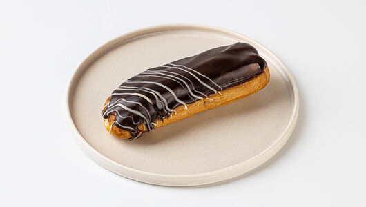 Эклер с шоколадным заварным кремом кафе, замороженный