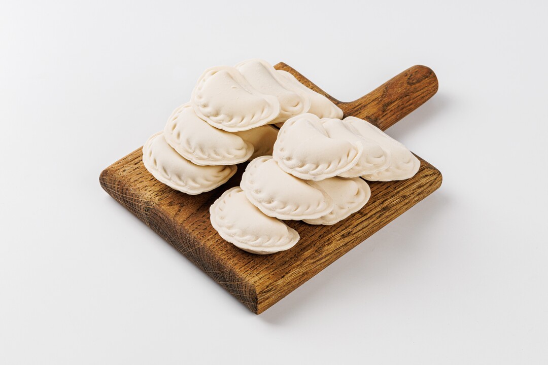 

Вареники двулепные с Рикоттой и черникой 360 г