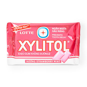 Жевательная резинка Lotte Xylitol Клубника и мята