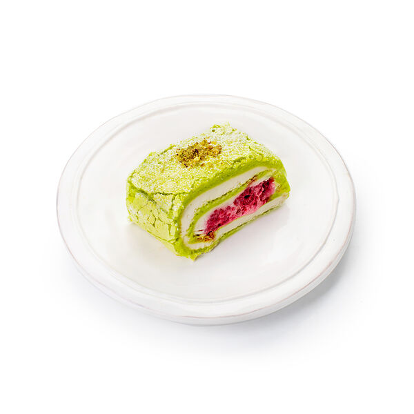 Меренговый рулет с малиной