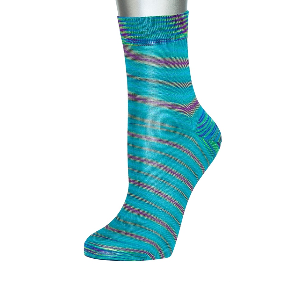 

Носки женские Askomi Casual Аg-1235 цвет малахитовый р.25 (39-41), 90% шелк, 10% полиамид ООО "хох" 1 пара Россия