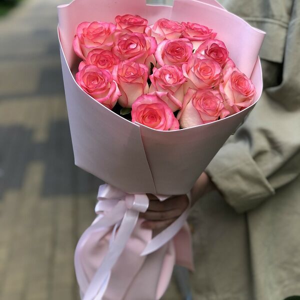 15 роз «Джумилия»