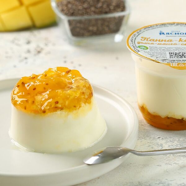 Десерт сливочный Панна-котта дыня-манго-семена чиа 10% МясновЪ Ферма 120 г