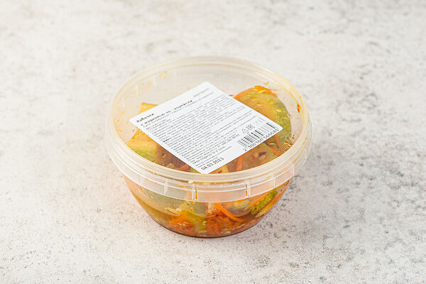 Салат охлажденный Кабачки с морковью по-корейски