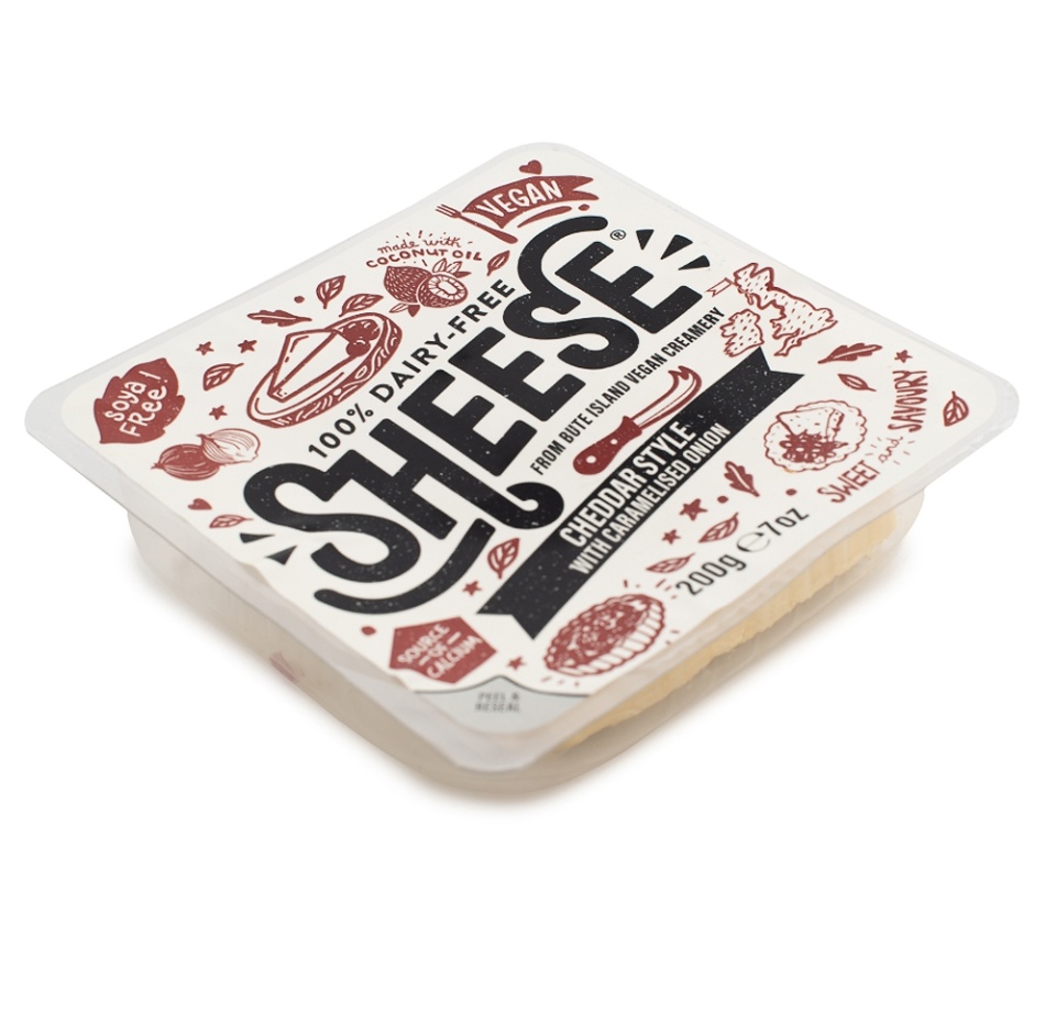 

Сыр веганский Sheese Bute Island Вкус Чеддер с красным карамельным луком 200 г