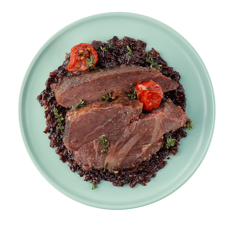 

Говяжьи щёчки Уже Готово a la carte томлёные с соусом чатни из чернослива 200 г