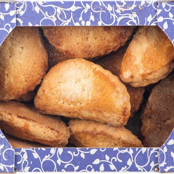 Восточные сладости мучные Арт-Кондитер Чернослив в йогурте