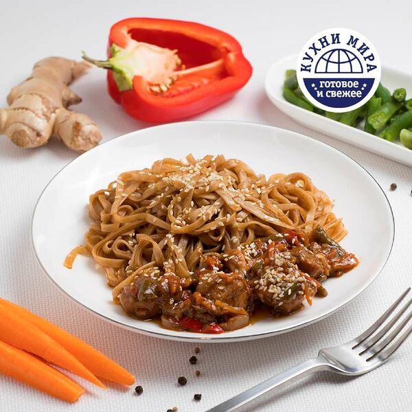 ПалычЛанч Лапша Удон с курицей в соусе Терияки 220 г