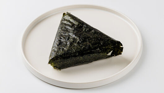 Онигири ВкусВилл с морским гребешком 100г