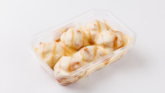 Профитроли с начинкой в карамельном соусе