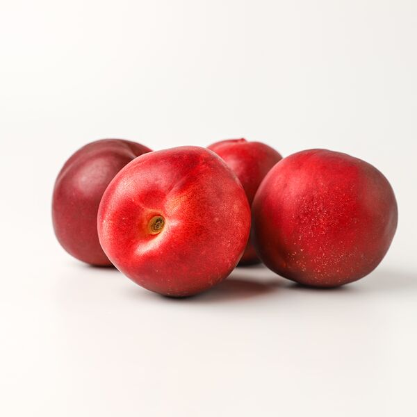 Нектарины сочные Сладкие