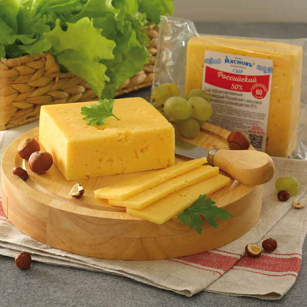 Сыр Российский полутвердый 50% МясновЪ Ферма от КуулКлевер созревание 60 суток, Алтайский край