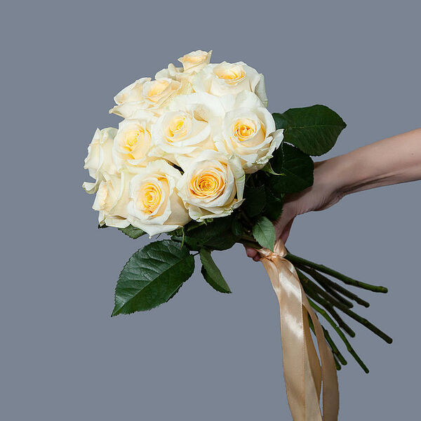 Монобукет 11 Роз Creme De La Creme под ленту