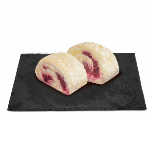 Меренговый рулет с вишней