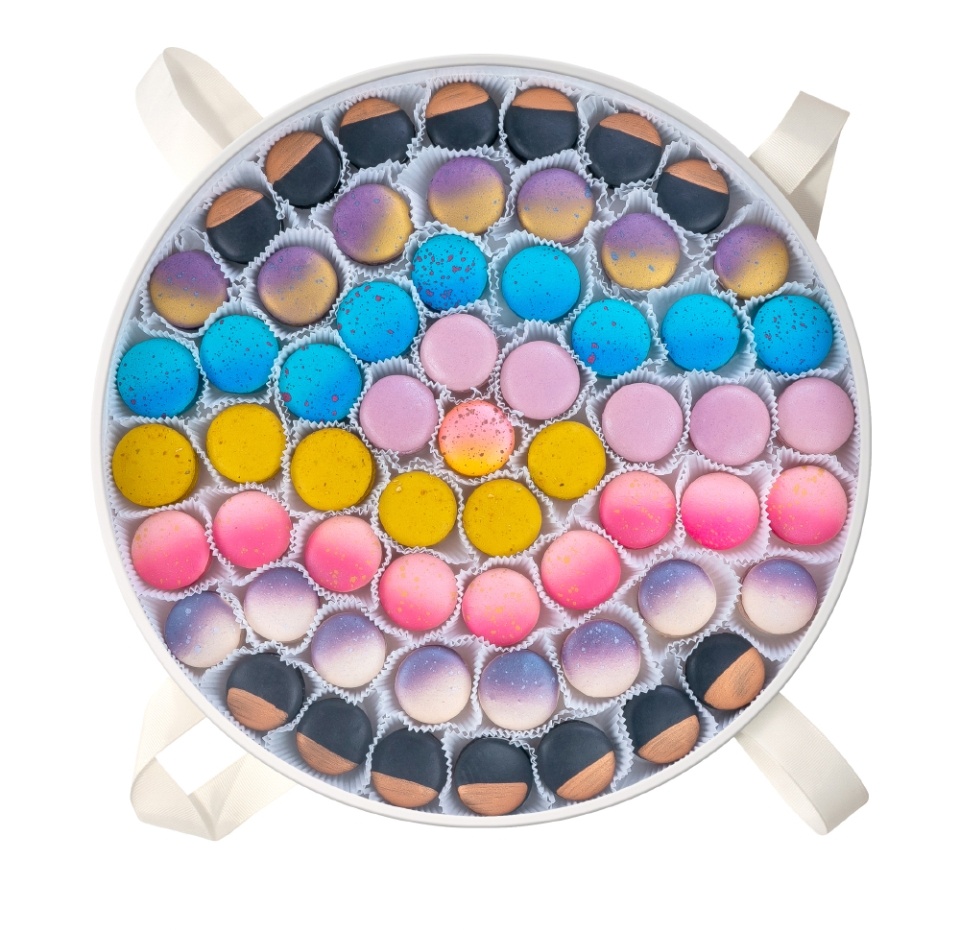 

Набор пирожных макарони «Праздничный», MACARONIKA, 60 шт., Россия