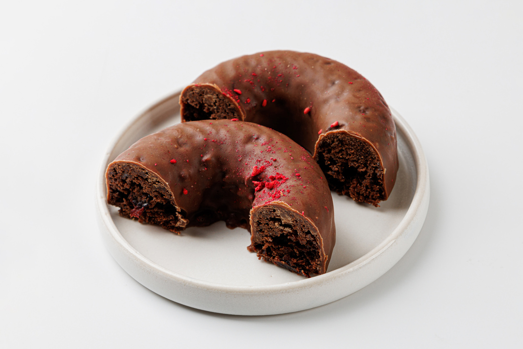 

Пончик веган Raw To Go с лесными ягодами 65 г