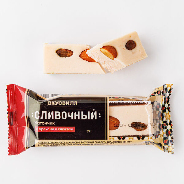 Батончик ВкусВилл Сливочный с орехами и клюквой, 55 г