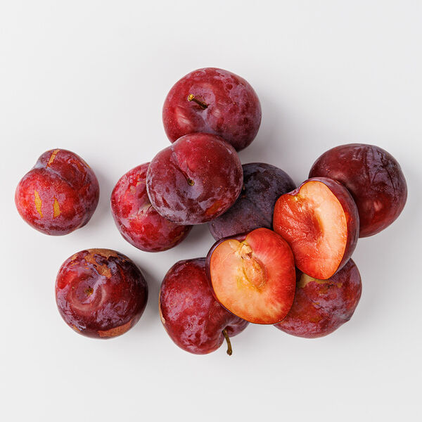 Слива Крымчанка