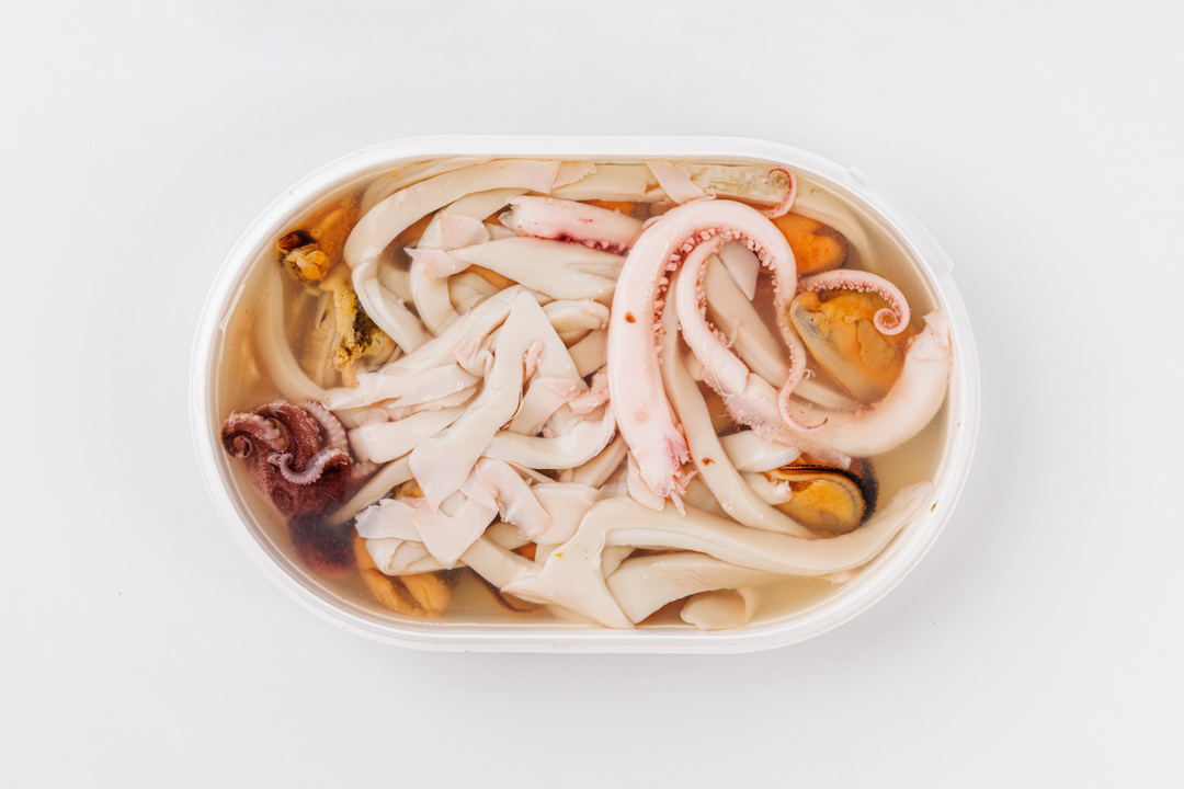 

Коктейль из морепродуктов в маринаде