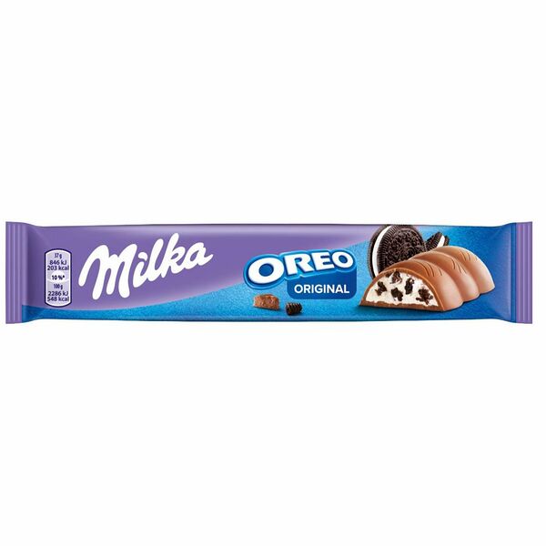 Батончик шоколадный Milka с ванильной начинкой и кусочками печенья Орео