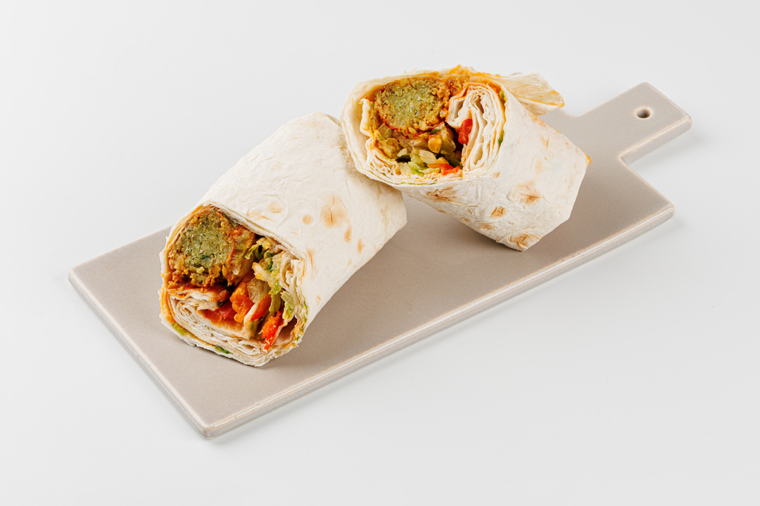 

Сэндвич-ролл Вкусвилл кафе Фалафель с хумусом и овощами 180 г