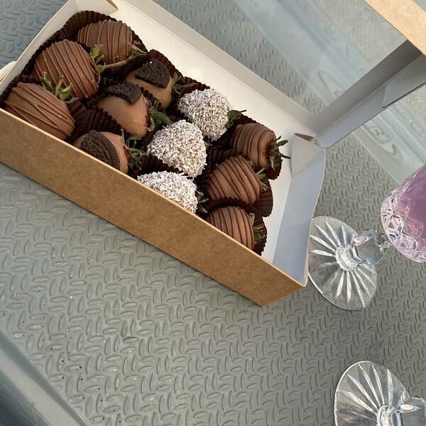 Клубника в шоколаде 