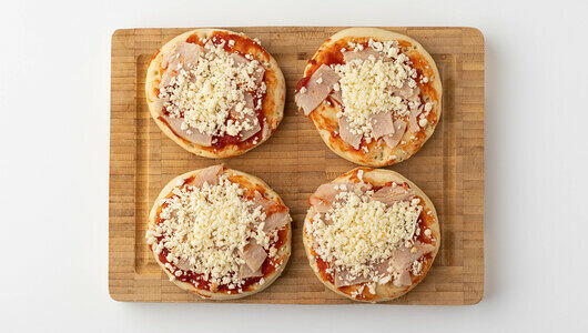 Пицца мини с ветчиной и сыром, замороженная(Продукт замороженный)