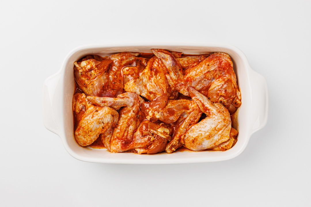 

Крылышки цыпленка-бройлера с куркумой