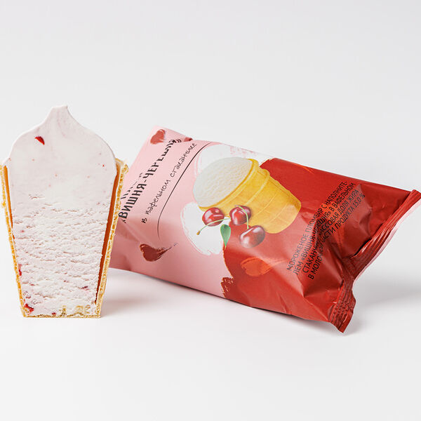 Пломбир Вкусвилл Вишня-Черешня в вафельном стаканчике, 90 г