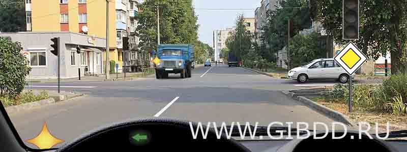 Как Вам следует поступить при повороте налево? | Яндекс.Репетитор | ПДД ...