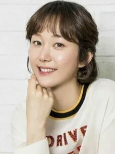 Lee Yoo-young