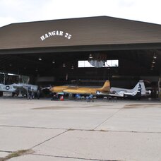 Hangar 25 Air Museum