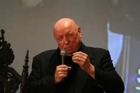 picsofcelebrities.com sitesinden görsel
