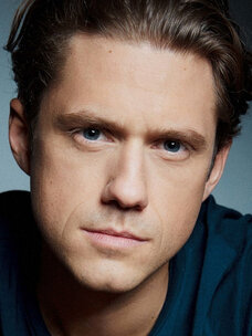 Aaron Tveit