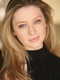 Lauren Furs