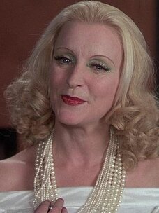 Hélène Surgère