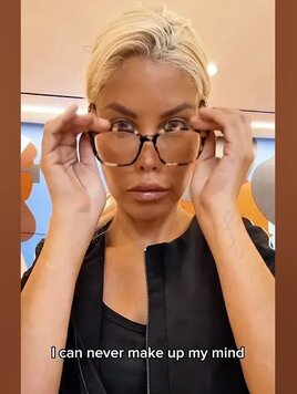 Ira Sycheva yalangoch fotosuratlar