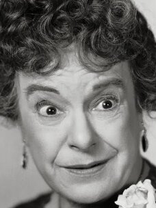 Josephine Hull