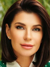 Fotosuratda tort oyoqda turgan yulduzlar