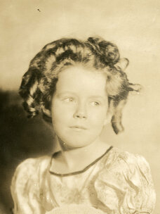Katherine Lee