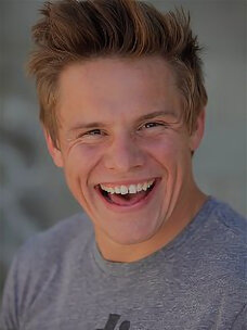 Tony Cavalero