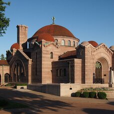 Lakewood Cemetery